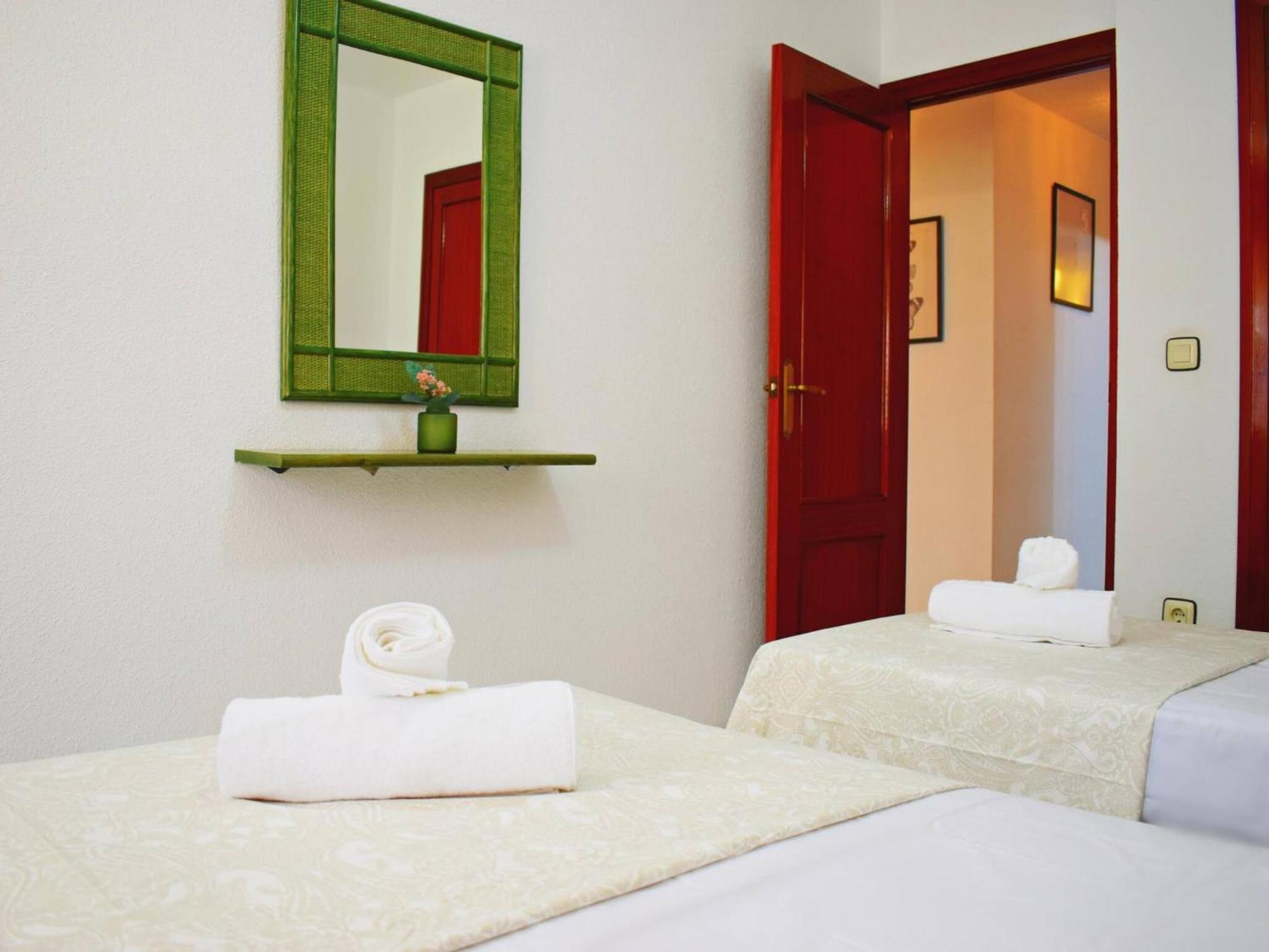 מאלגה Amplio Y Luminoso Apartamento Cerca Del Centro Y La Playa Con Piscina Y Parking Privado מראה חיצוני תמונה
