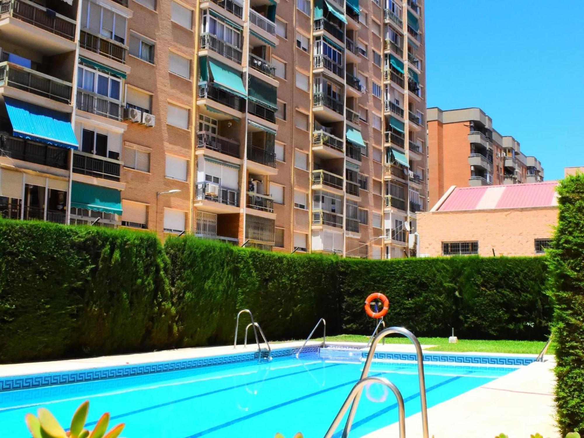 מאלגה Amplio Y Luminoso Apartamento Cerca Del Centro Y La Playa Con Piscina Y Parking Privado מראה חיצוני תמונה